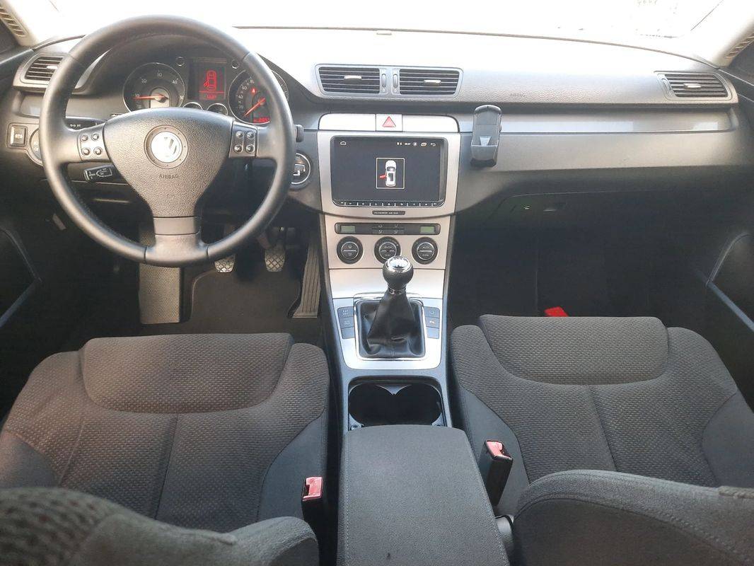 volkswagen-passat-variant-2007-diesel-1968cc