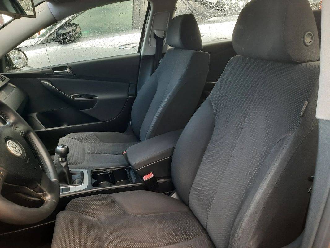 volkswagen-passat-variant-2007-diesel-1968cc
