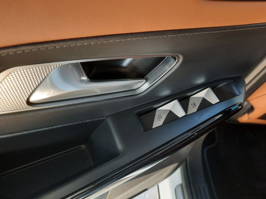 ds-ds-7-crossback-2021-hibrido-a-gasolina-1598cc