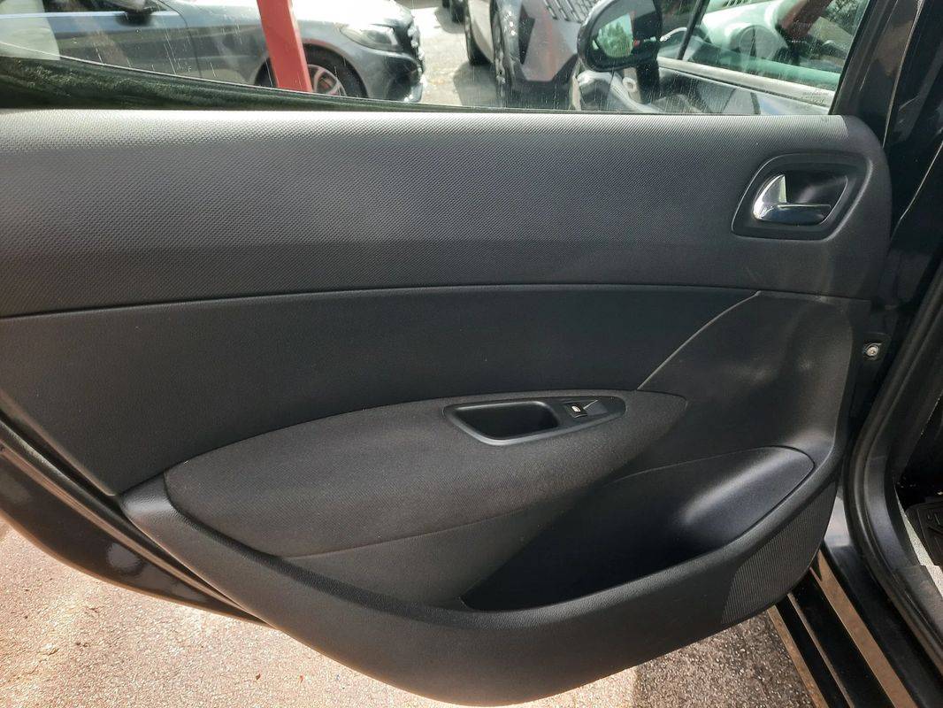 peugeot-308-2008-diesel-1560cc