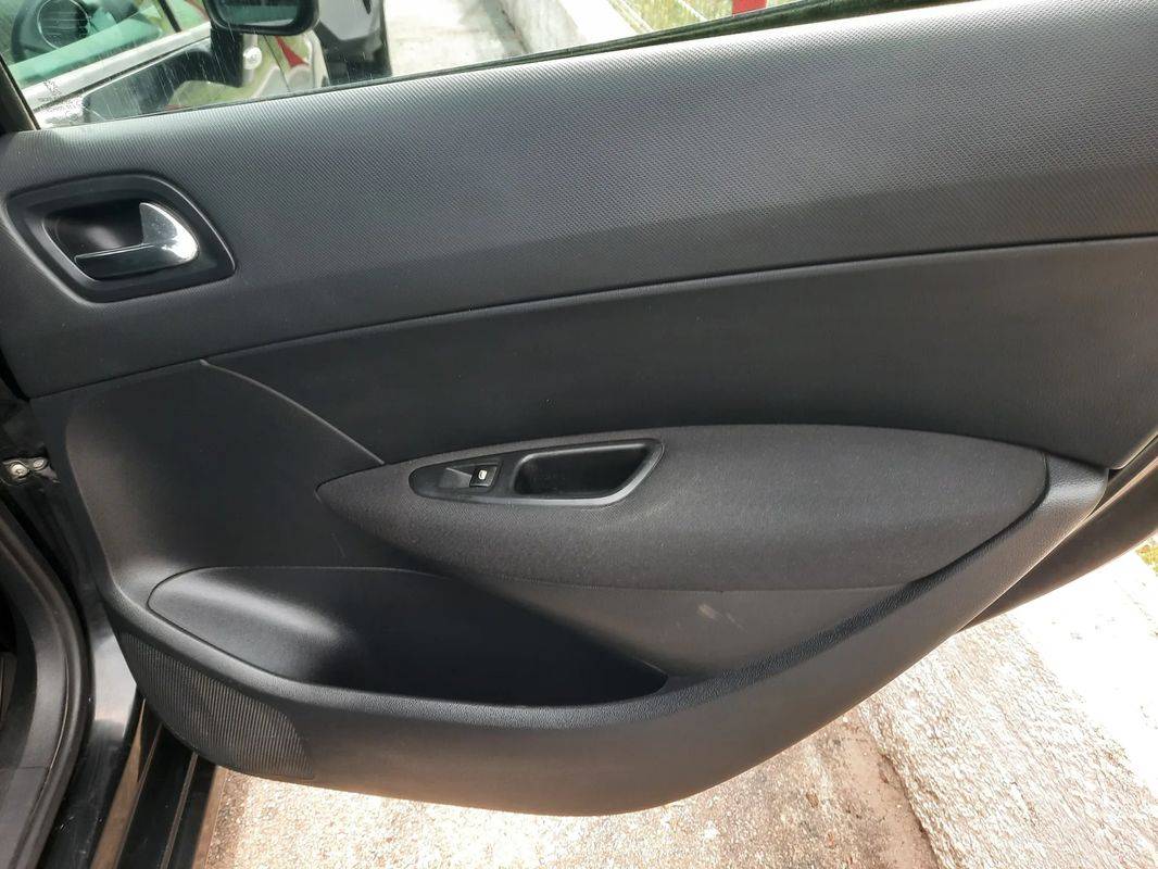peugeot-308-2008-diesel-1560cc