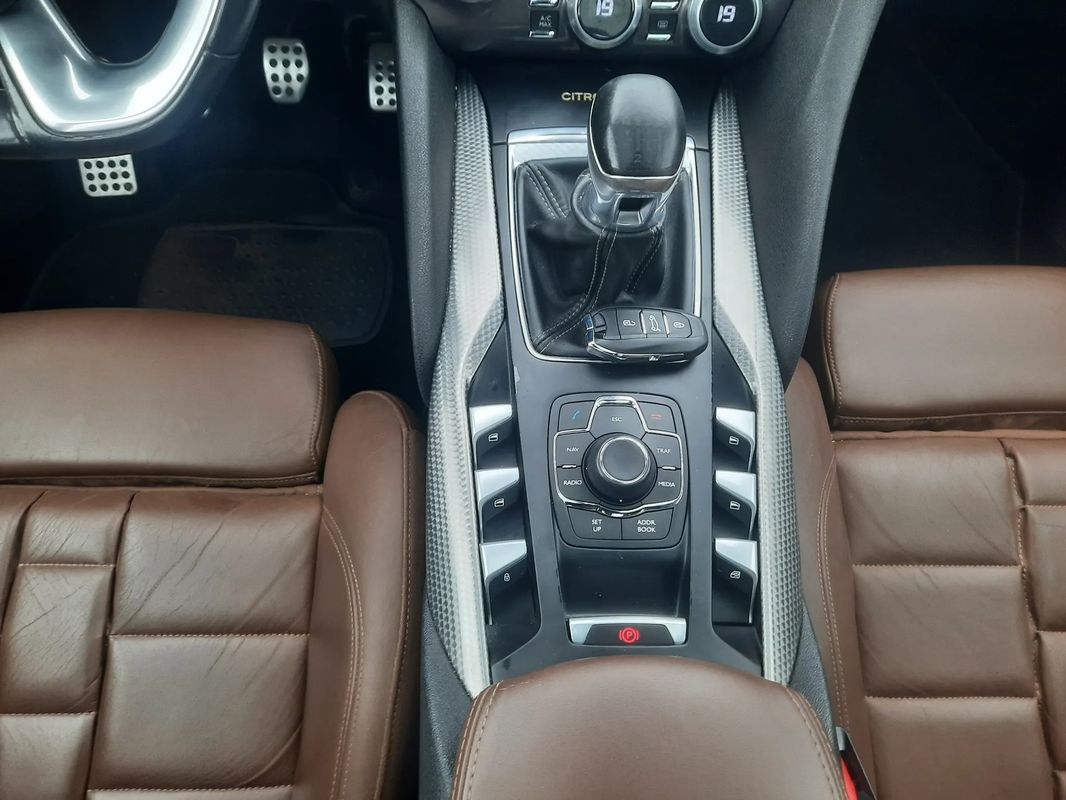 ds-ds-5-2012-gasolina-1598cc