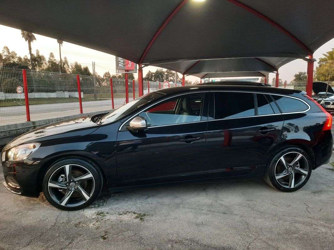 volvo-v60-2012-diesel-1560cc