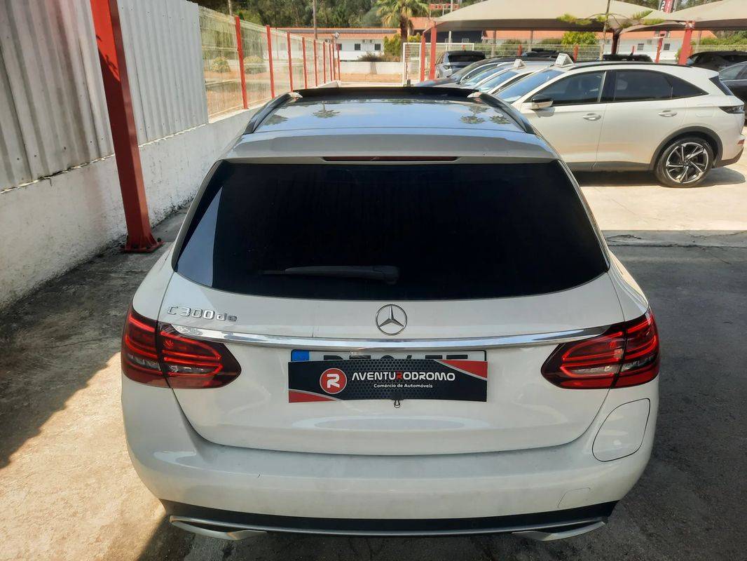 mercedes-benz-classe-c-2021-hibrido-a-gasolina-1950cc