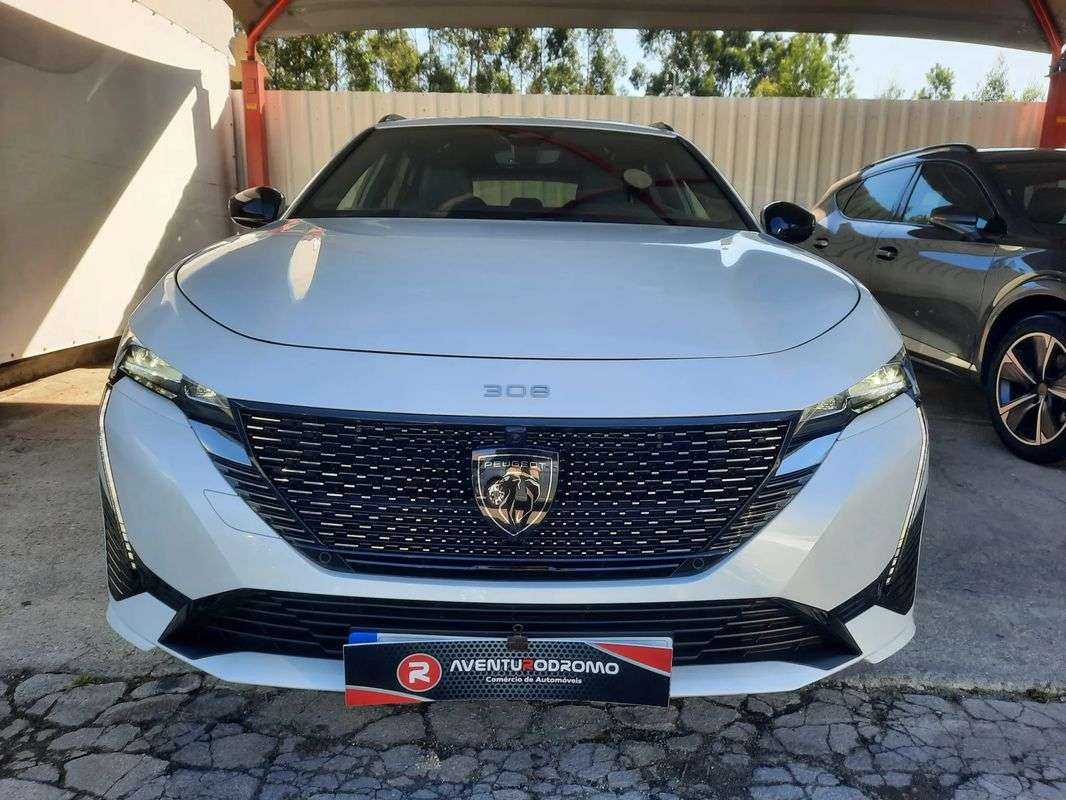 peugeot-308-sw-2022-hibrido-a-gasolina-1598cc