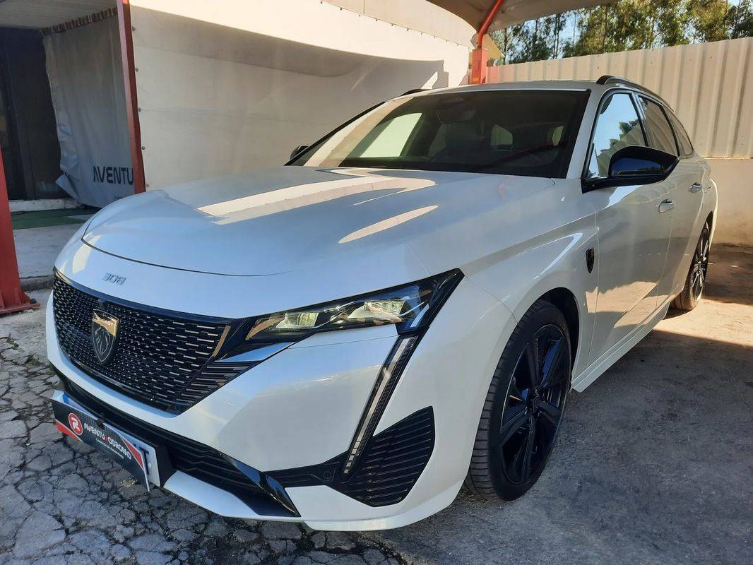 peugeot-308-sw-2022-hibrido-a-gasolina-1598cc