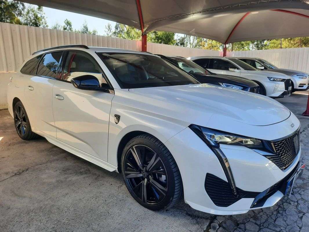 peugeot-308-sw-2022-hibrido-a-gasolina-1598cc