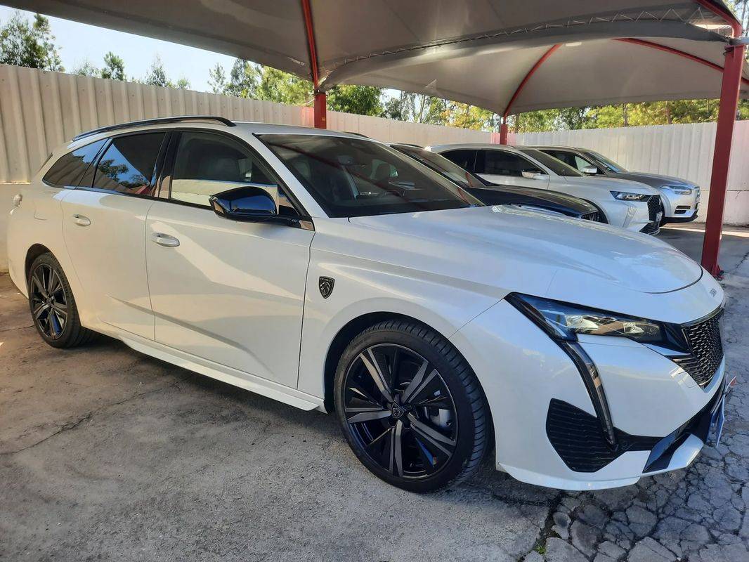 peugeot-308-sw-2022-hibrido-a-gasolina-1598cc