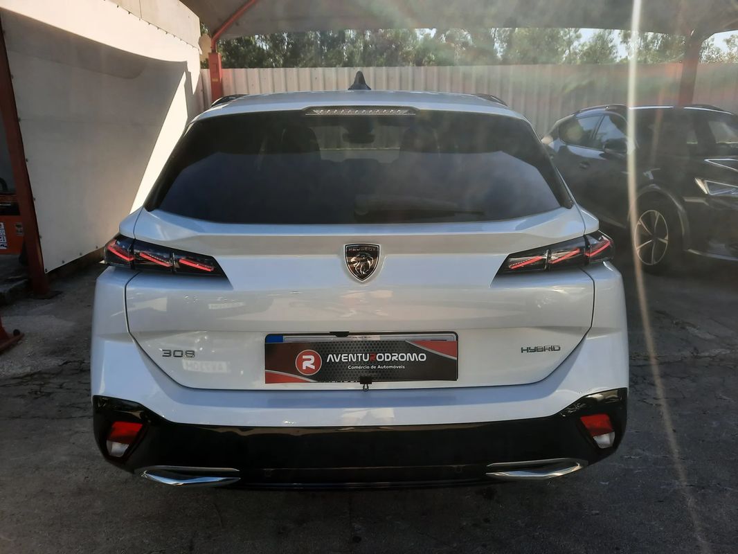 peugeot-308-sw-2022-hibrido-a-gasolina-1598cc