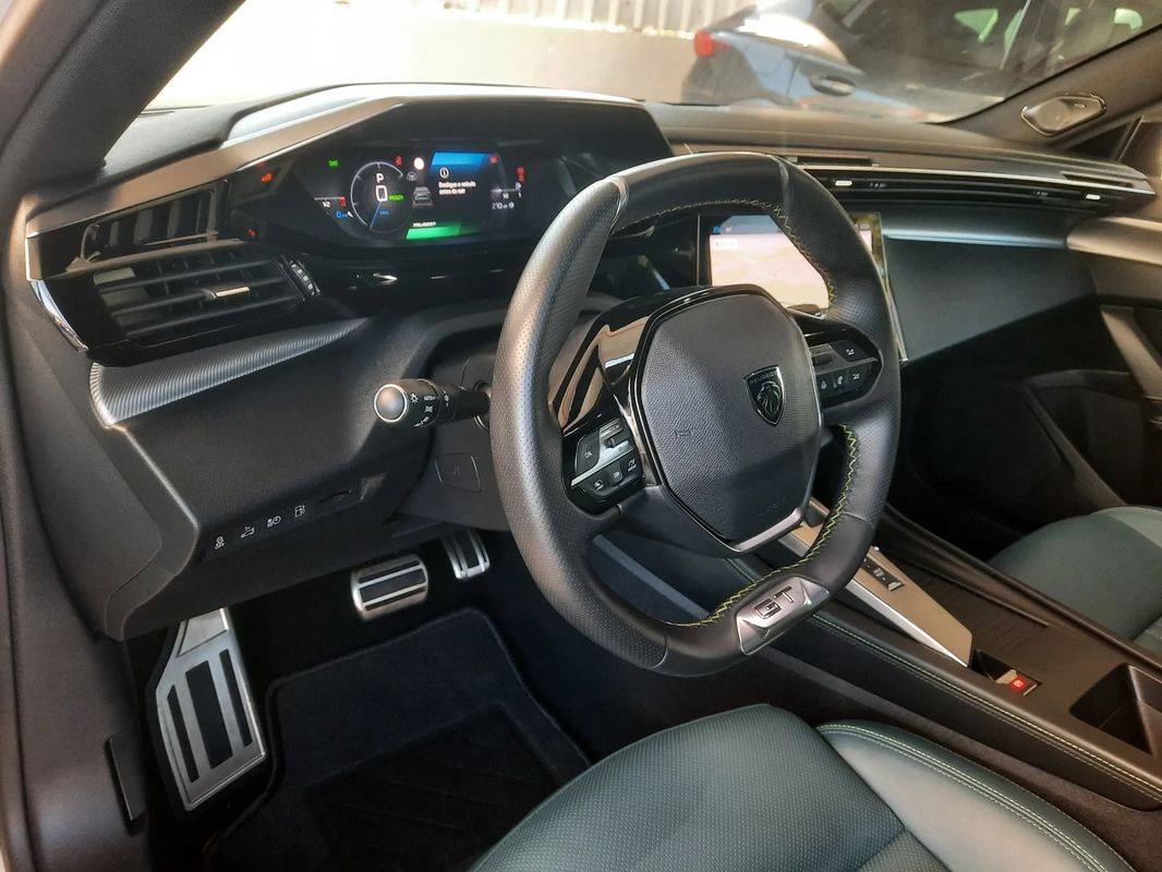 peugeot-308-sw-2022-hibrido-a-gasolina-1598cc