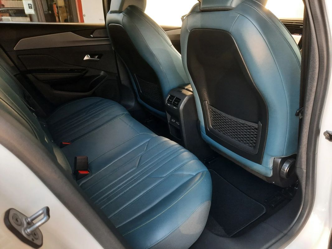 peugeot-308-sw-2022-hibrido-a-gasolina-1598cc