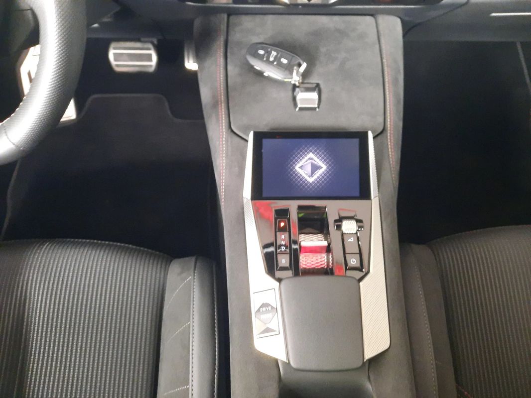 ds-ds-4-2024-hibrido-a-gasolina-1600cc