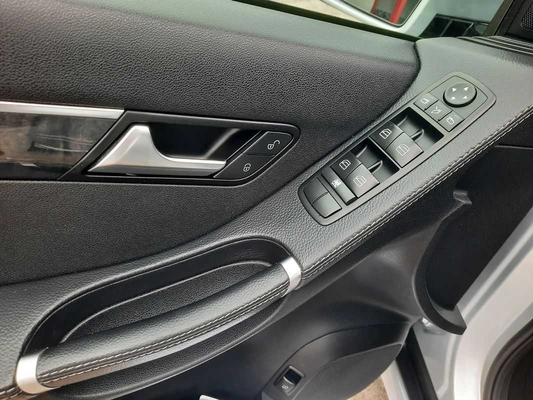 mercedes-benz-classe-r-2011-diesel-2987cc