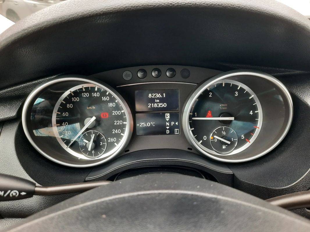 mercedes-benz-classe-r-2011-diesel-2987cc