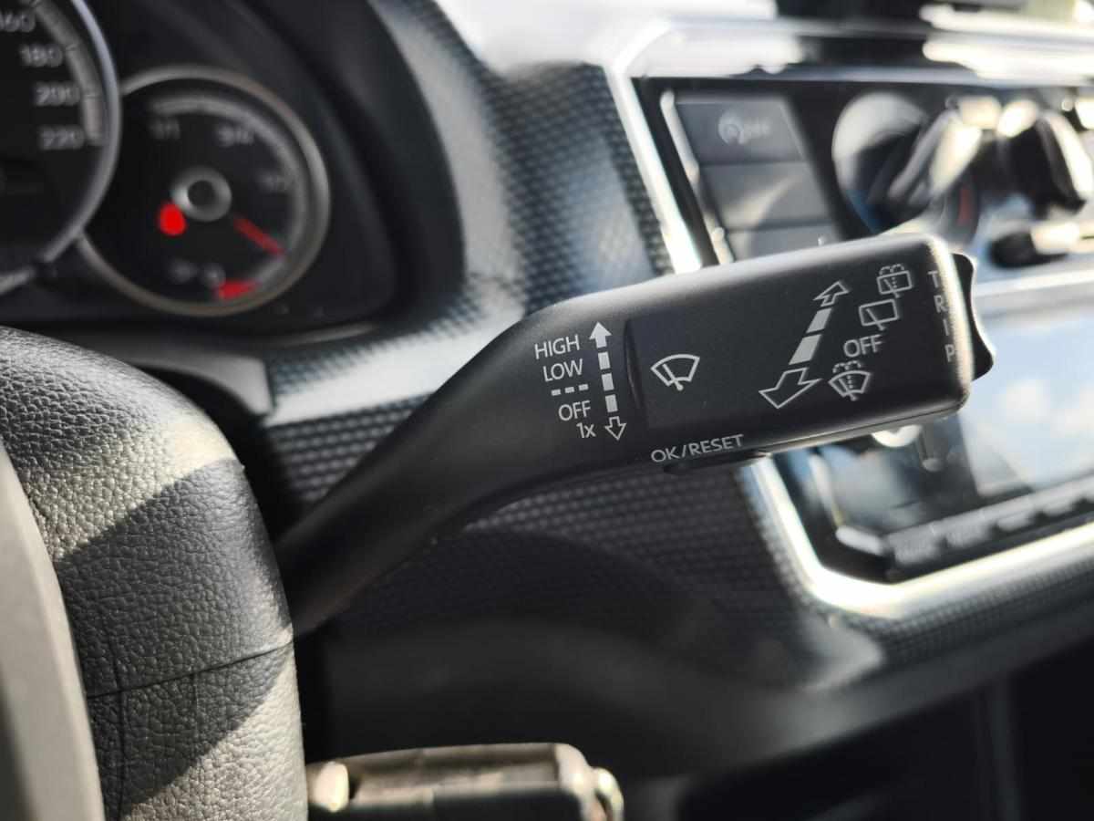 volkswagen-up-1-0-mpi-2019-gasolina-999cc