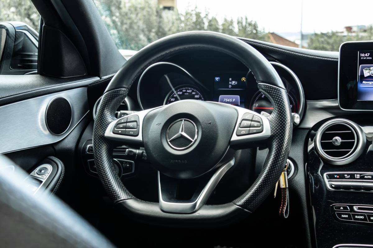 mercedes-benz-classe-c-2015-diesel-2143cc