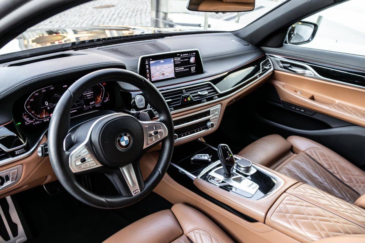 bmw-serie-7-2020-diesel-2993cc