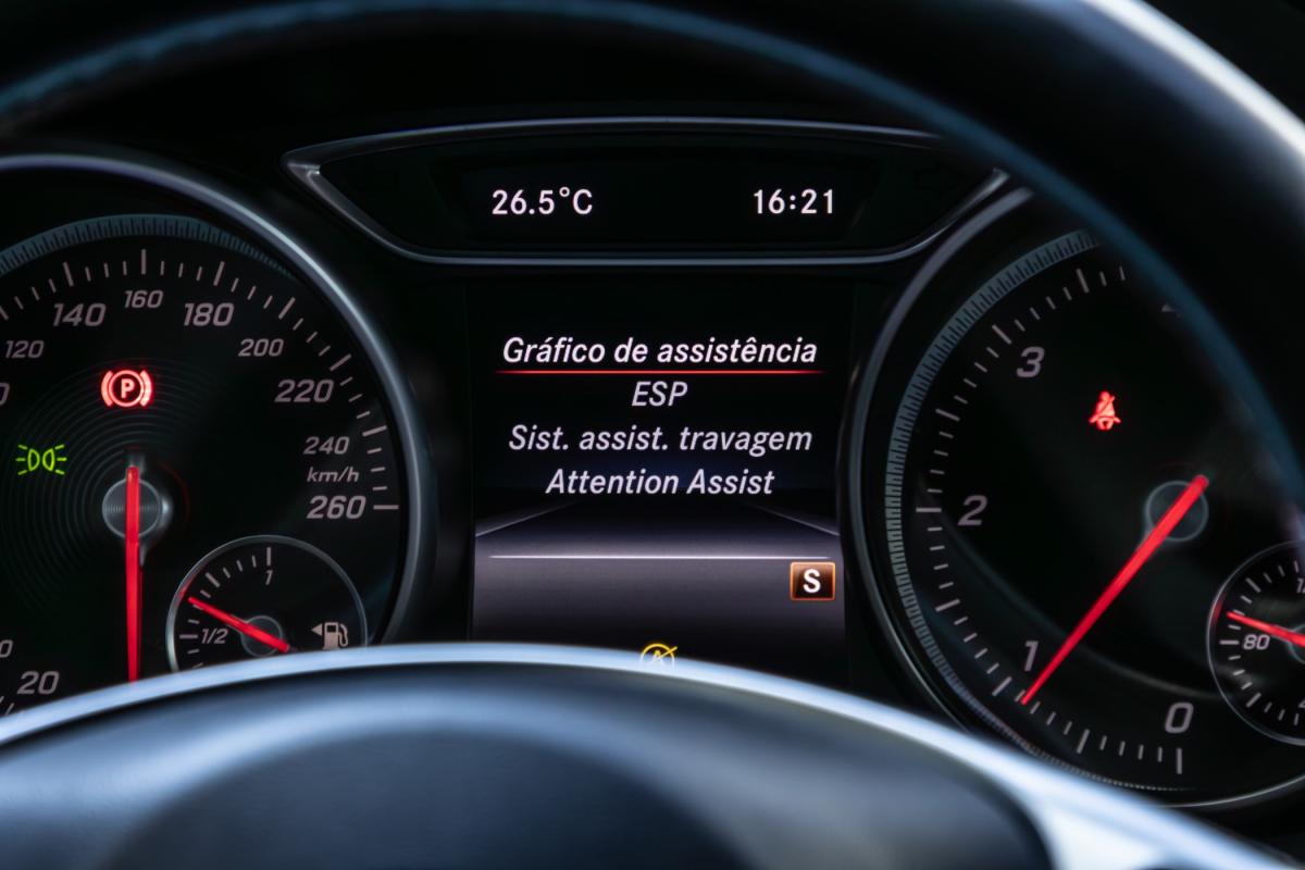 mercedes-benz-cla-2016-diesel-1461cc