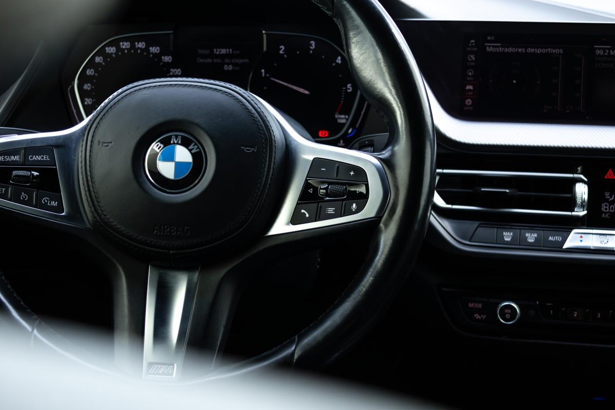 bmw-serie-2-2021-diesel-1496cc
