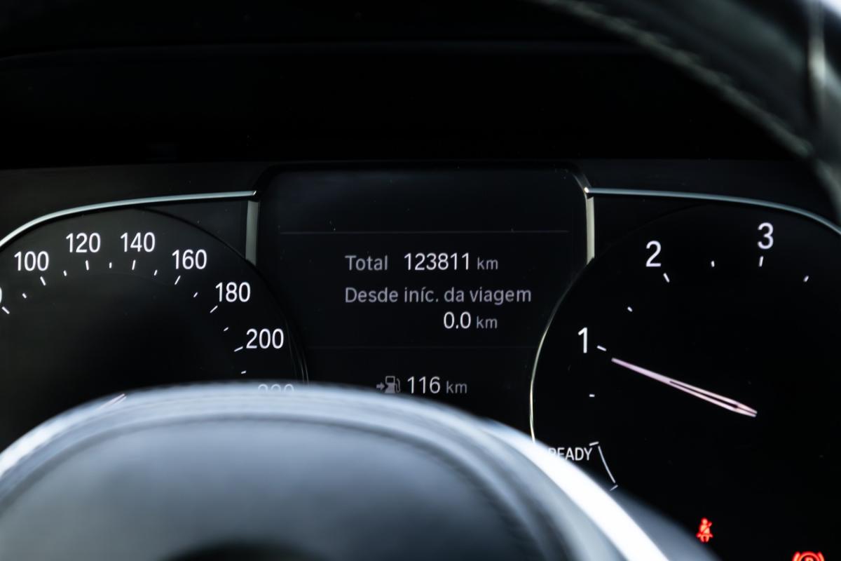 bmw-serie-2-2021-diesel-1496cc
