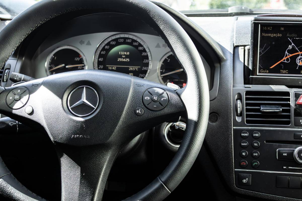 mercedes-benz-classe-c-2007-diesel-2987cc
