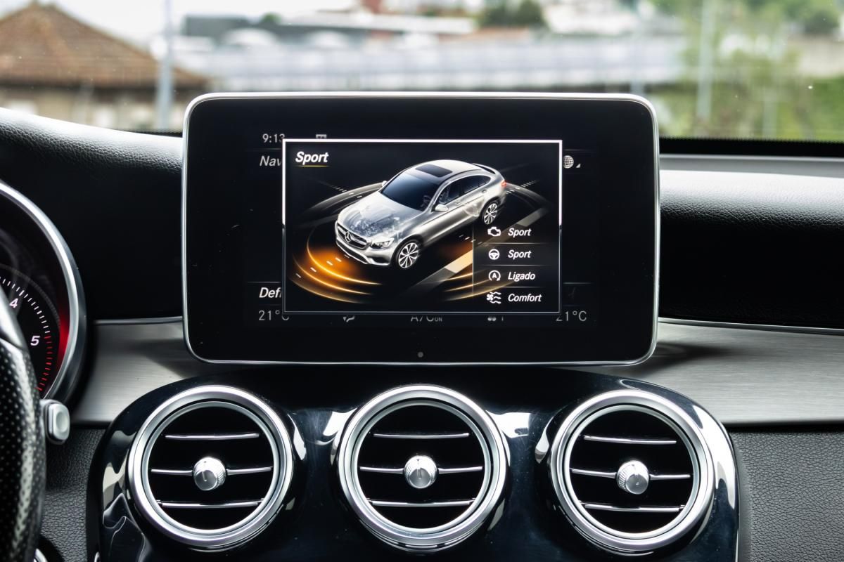 mercedes-benz-glc-2018-diesel-2143cc