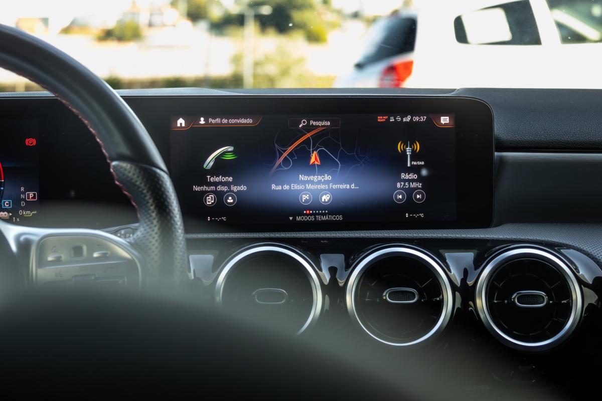 mercedes-benz-classe-a-2021-hibrido-a-gasolina-1332cc
