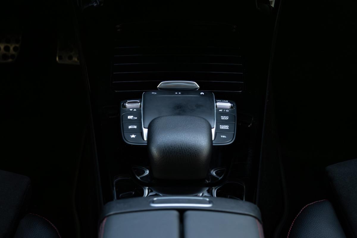 mercedes-benz-classe-a-2021-hibrido-a-gasolina-1332cc