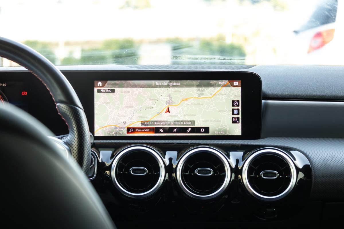 mercedes-benz-classe-a-2021-hibrido-a-gasolina-1332cc