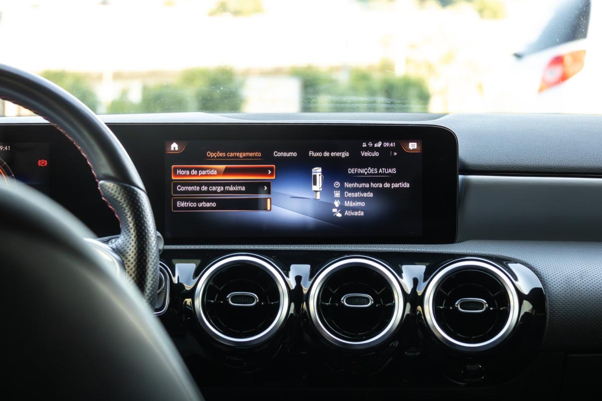 mercedes-benz-classe-a-2021-hibrido-a-gasolina-1332cc