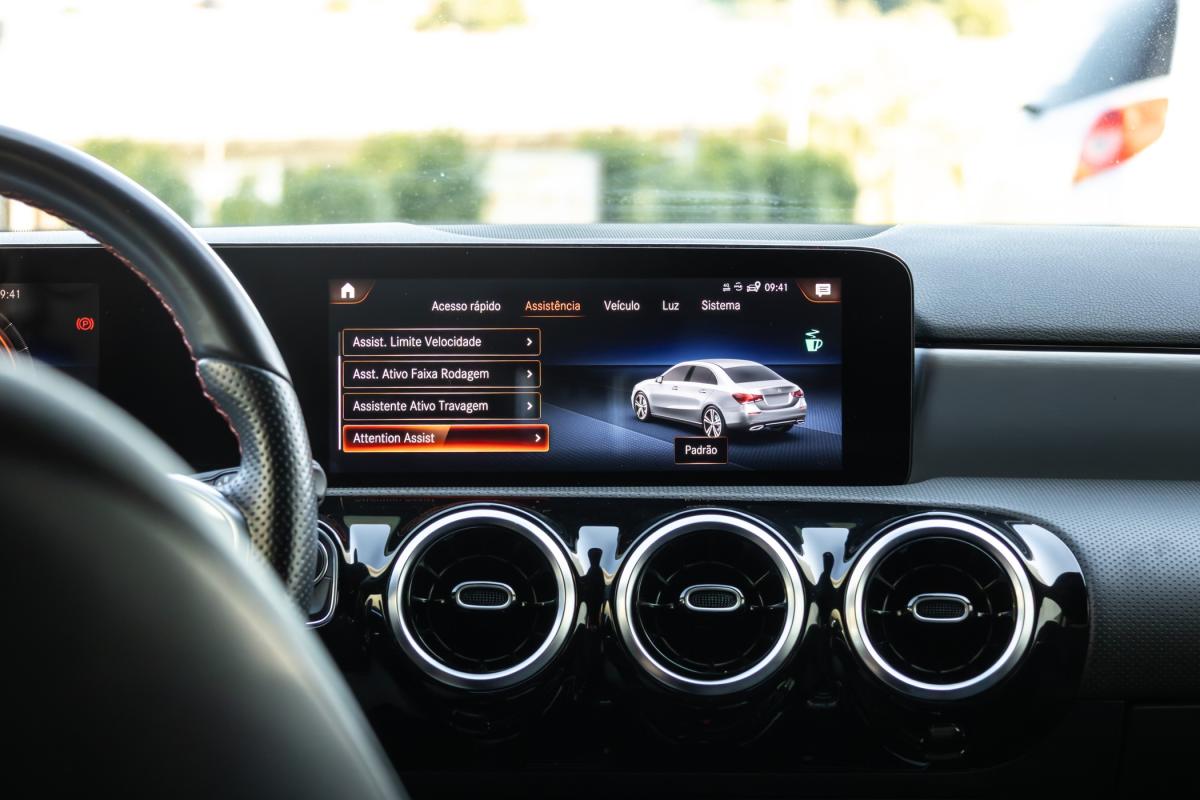 mercedes-benz-classe-a-2021-hibrido-a-gasolina-1332cc