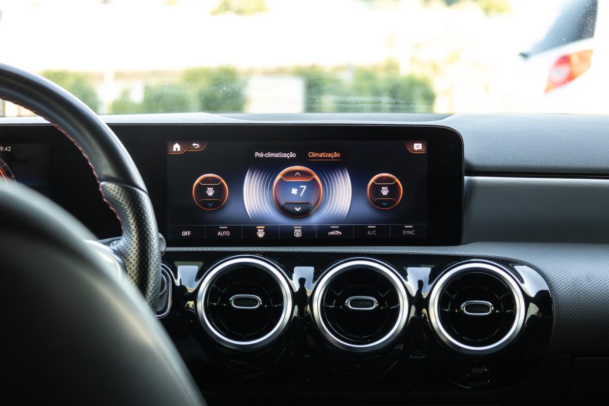 mercedes-benz-classe-a-2021-hibrido-a-gasolina-1332cc