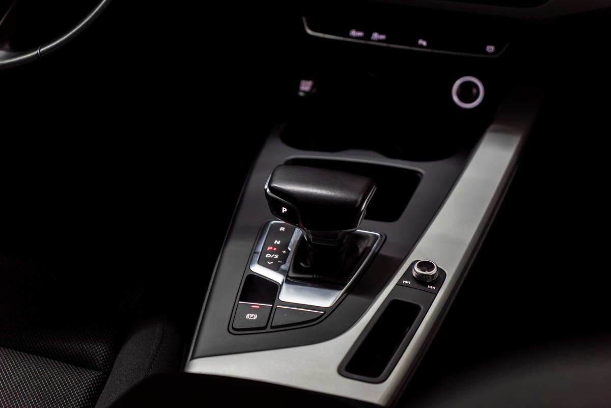 audi-a4-avant-2020-diesel-1968cc
