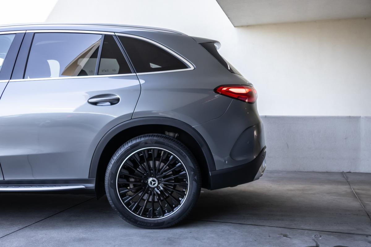 mercedes-benz-glc-2023-diesel-1993cc