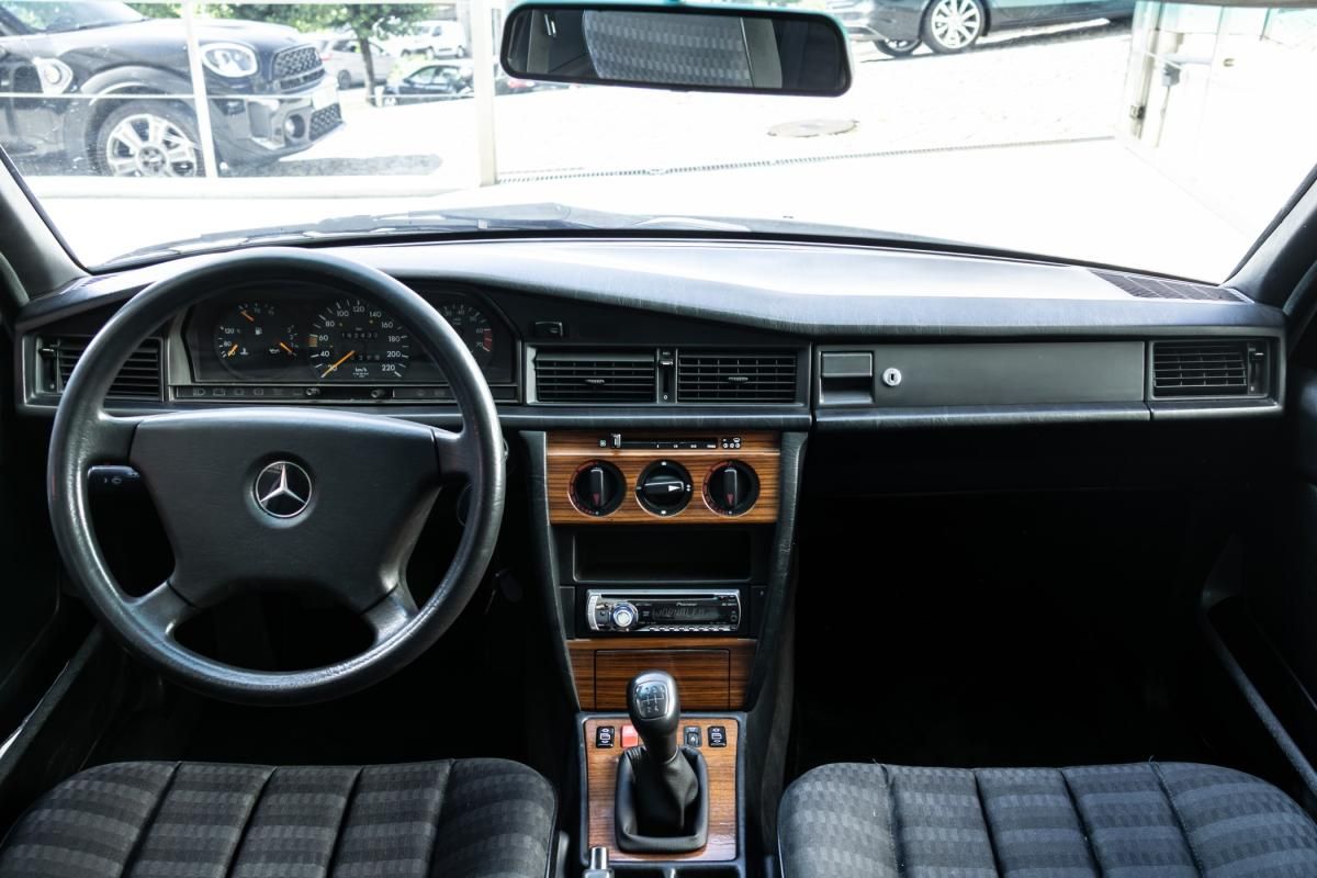 mercedes-benz-190-e-1-8-1992-gasolina-1797cc