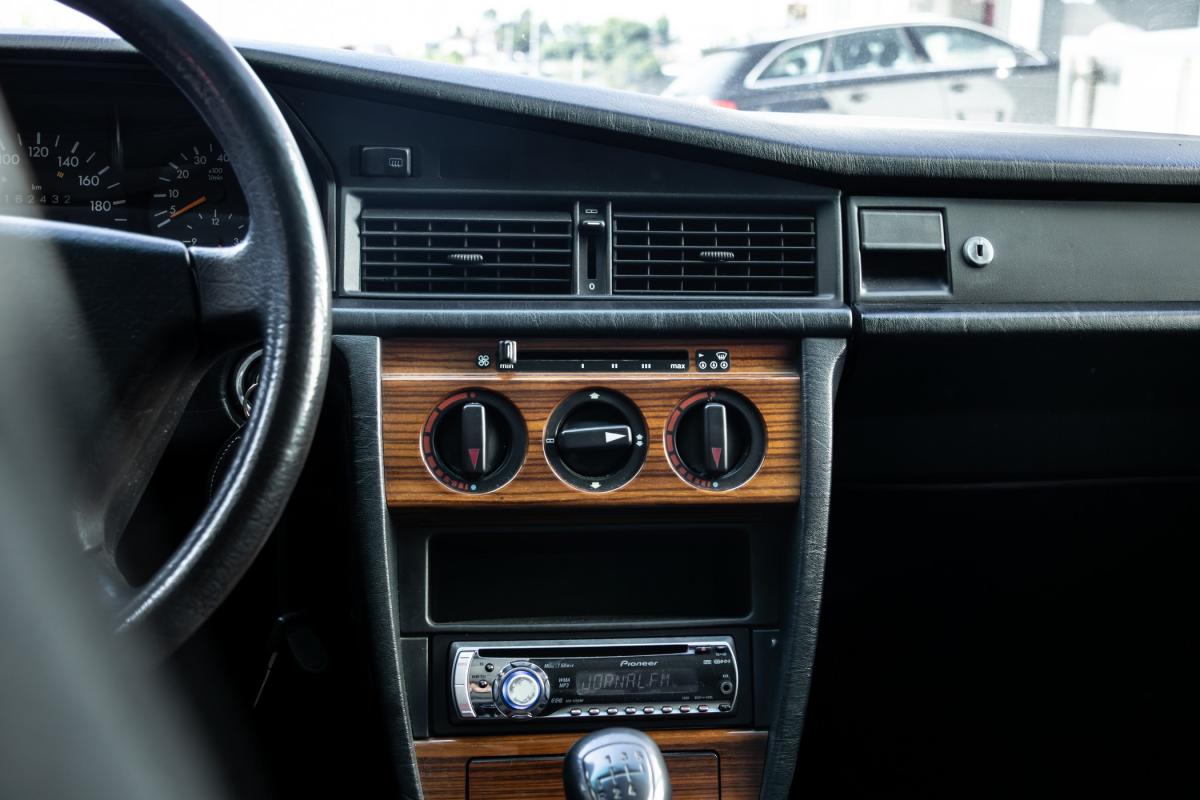 mercedes-benz-190-e-1-8-1992-gasolina-1797cc
