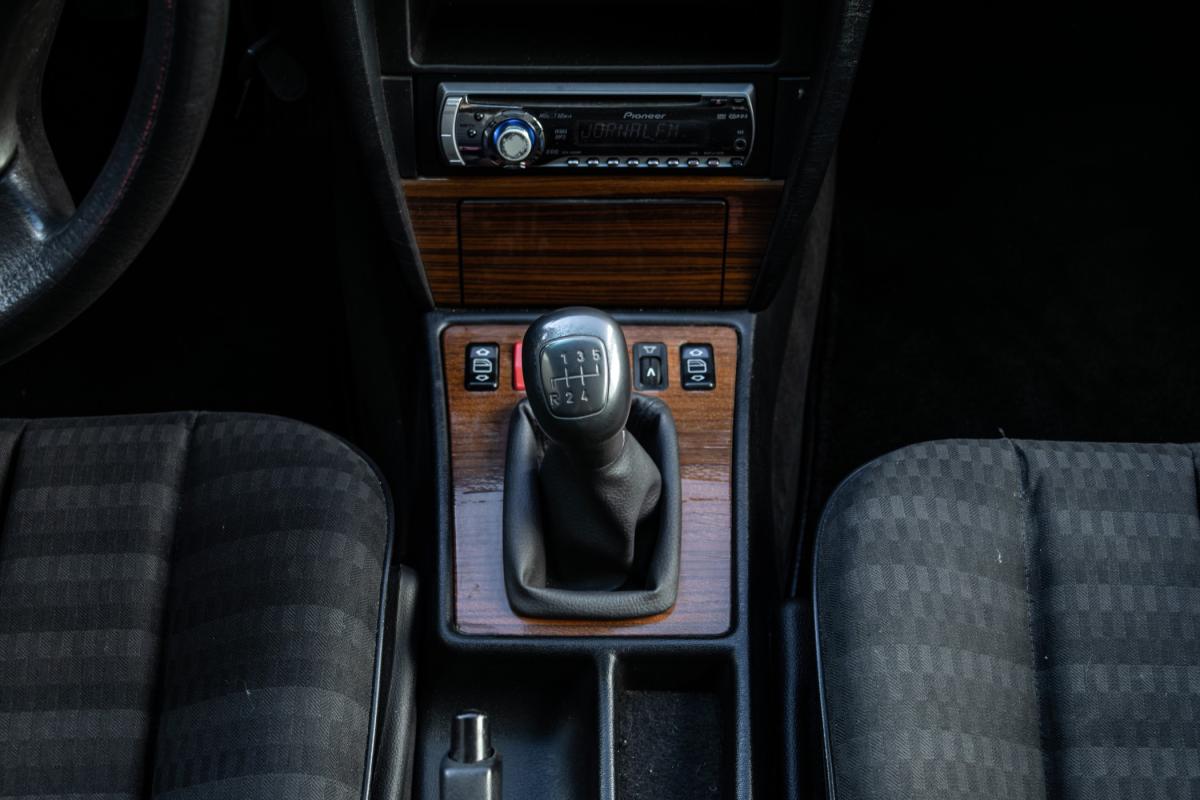 mercedes-benz-190-e-1-8-1992-gasolina-1797cc