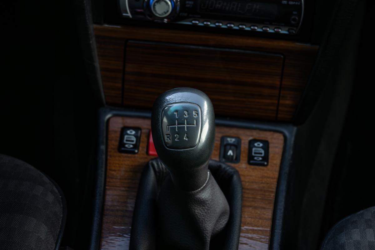 mercedes-benz-190-e-1-8-1992-gasolina-1797cc