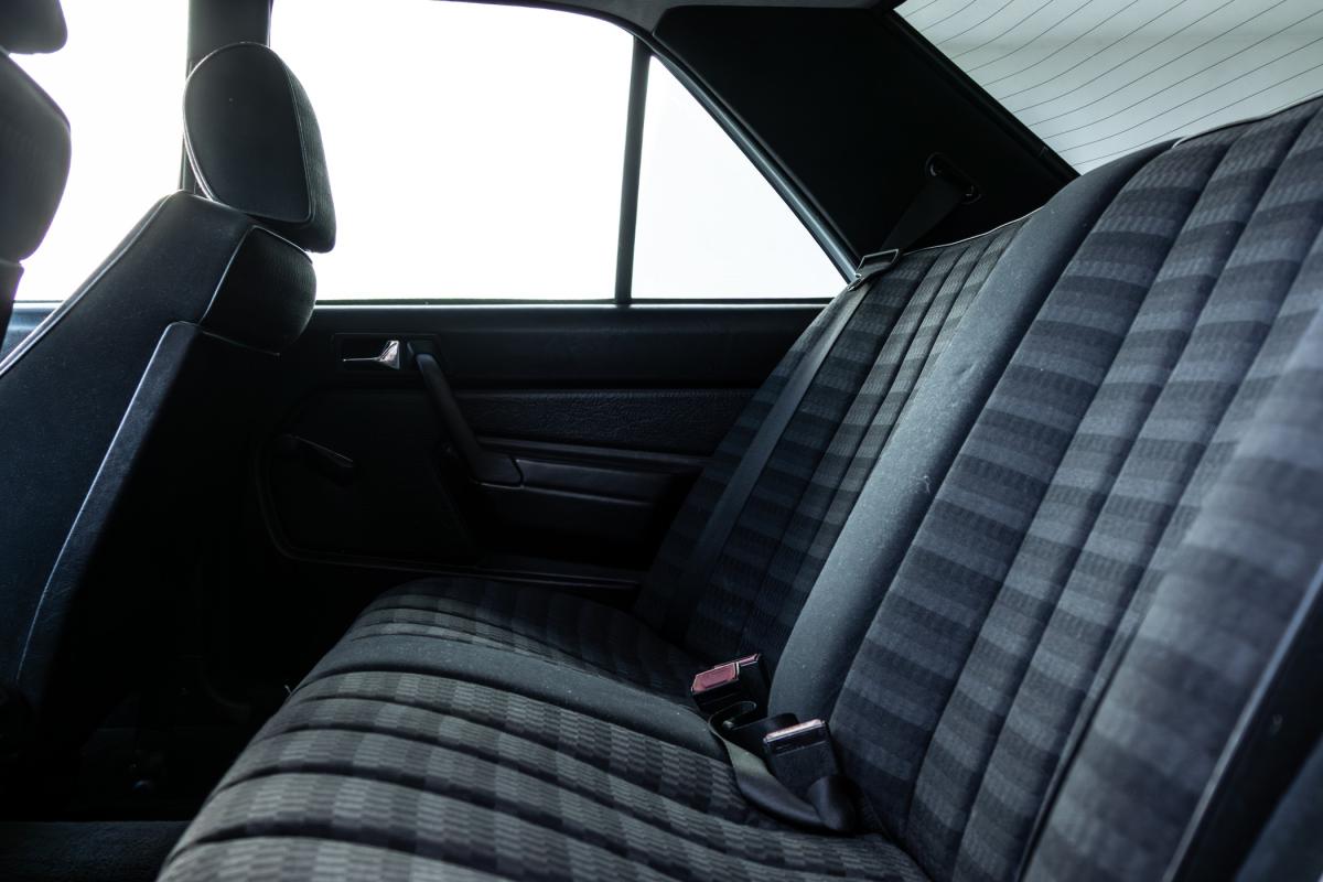 mercedes-benz-190-e-1-8-1992-gasolina-1797cc
