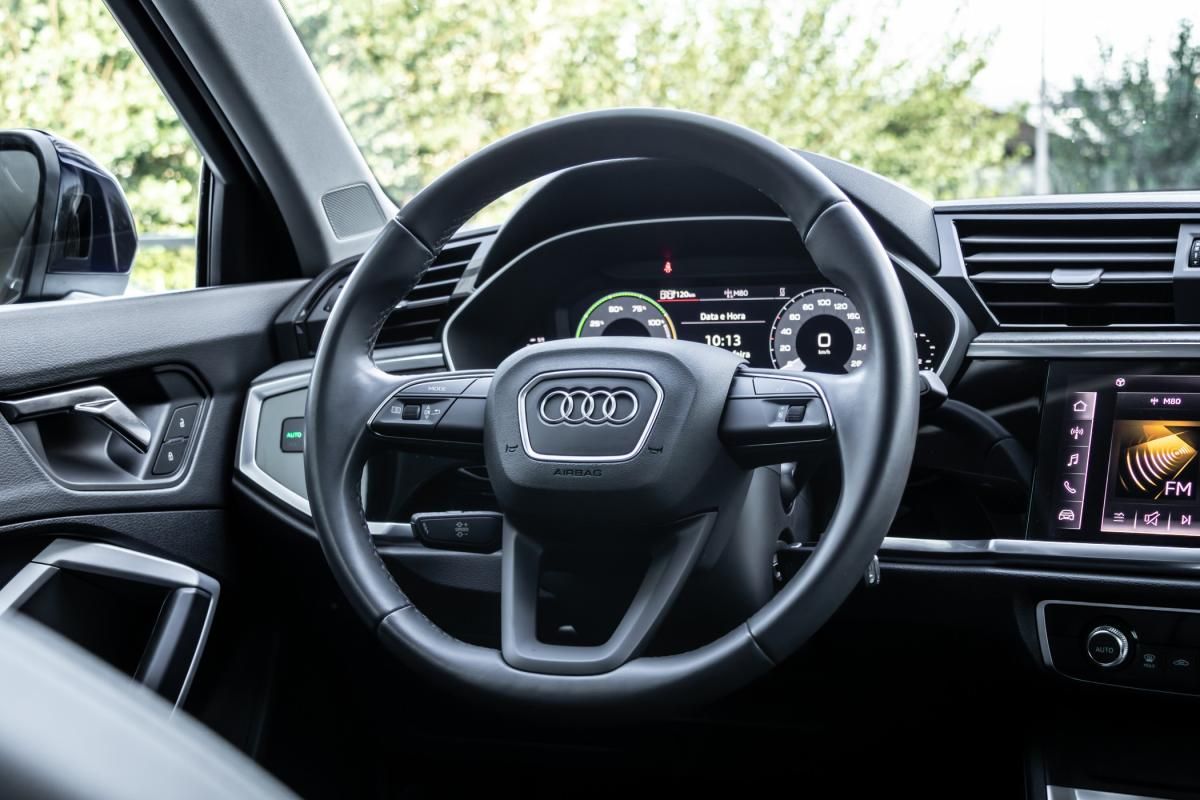 audi-q3-2024-hibrido-a-gasolina-1395cc