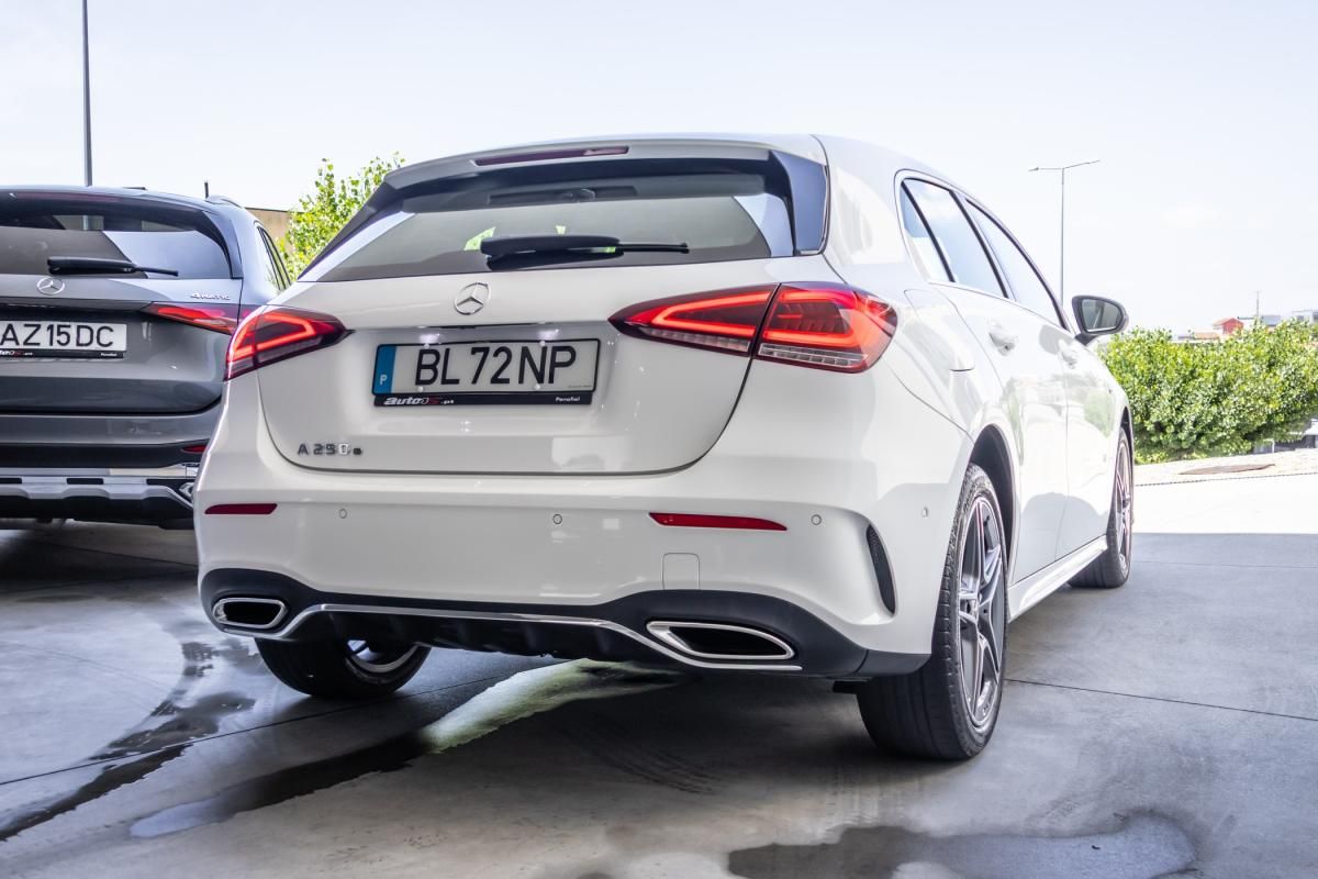 mercedes-benz-classe-a-2021-hibrido-a-gasolina-1332cc