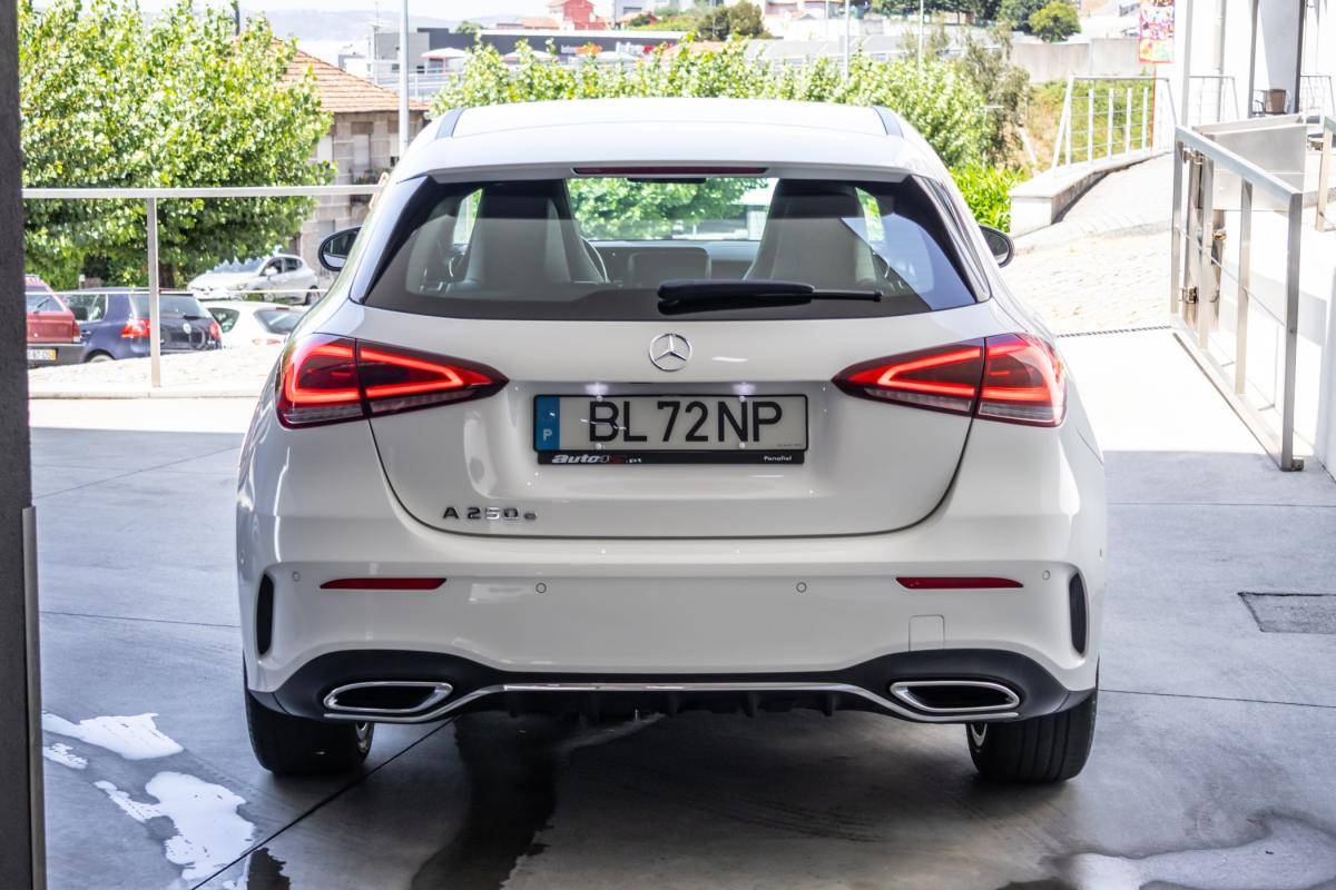 mercedes-benz-classe-a-2021-hibrido-a-gasolina-1332cc