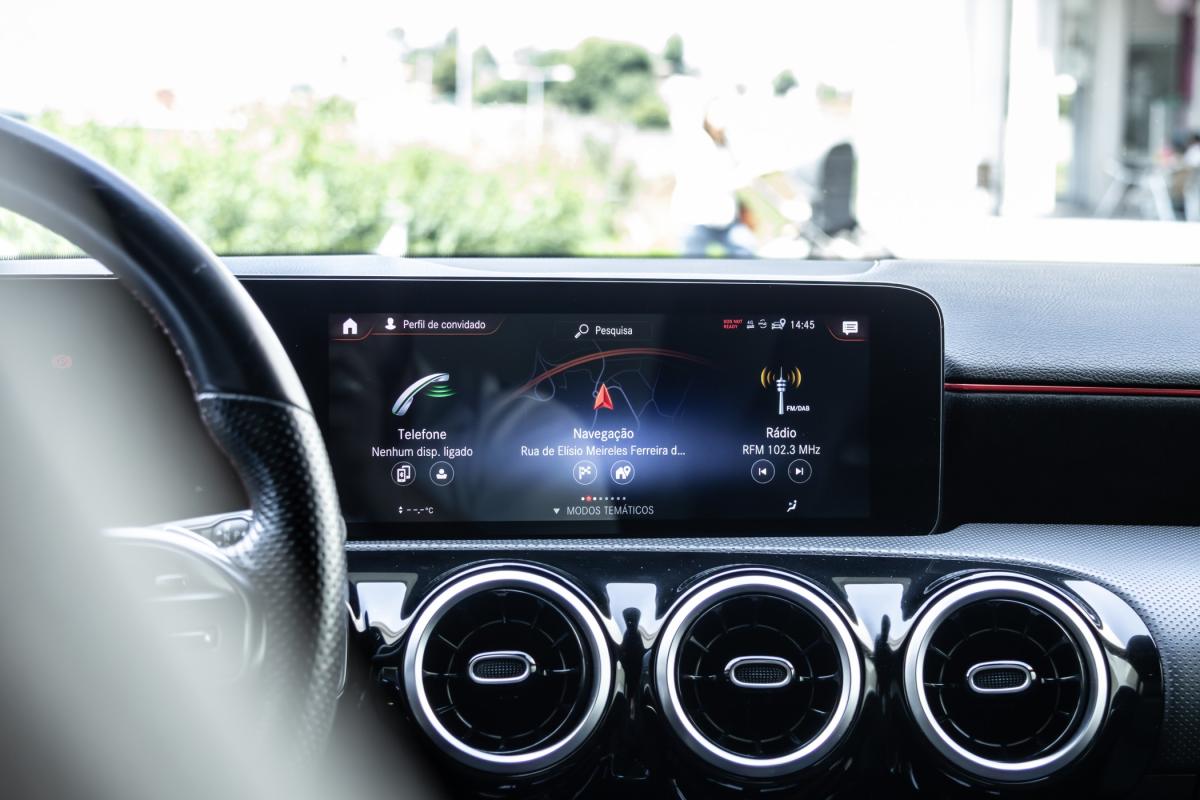 mercedes-benz-classe-a-2021-hibrido-a-gasolina-1332cc