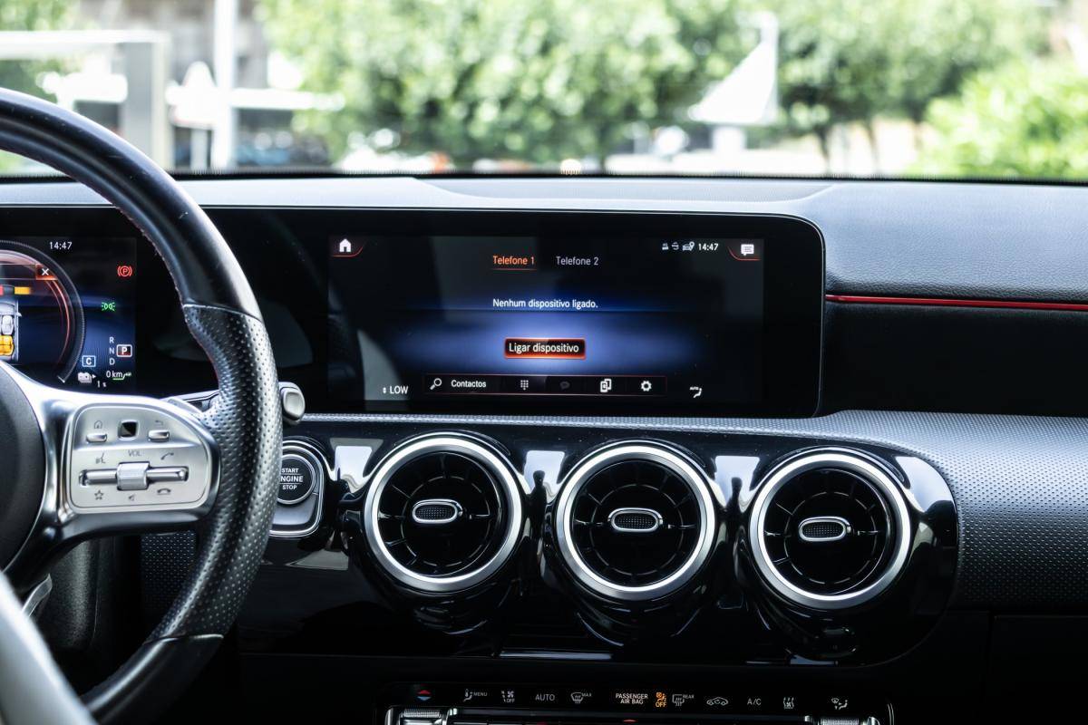 mercedes-benz-classe-a-2021-hibrido-a-gasolina-1332cc