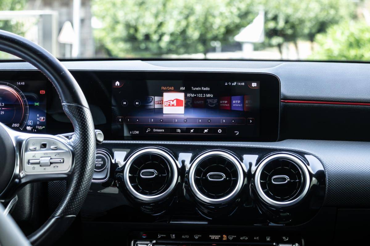mercedes-benz-classe-a-2021-hibrido-a-gasolina-1332cc