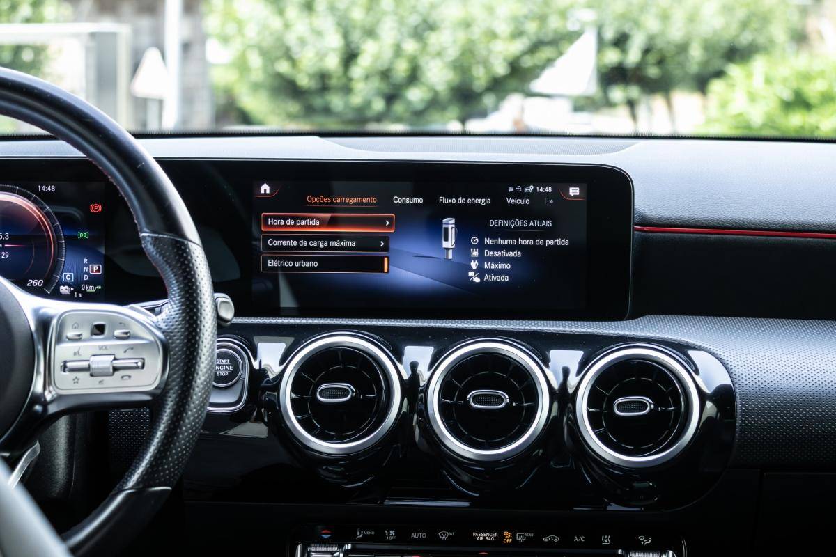 mercedes-benz-classe-a-2021-hibrido-a-gasolina-1332cc