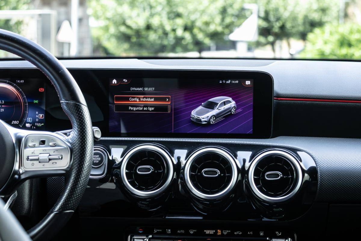 mercedes-benz-classe-a-2021-hibrido-a-gasolina-1332cc