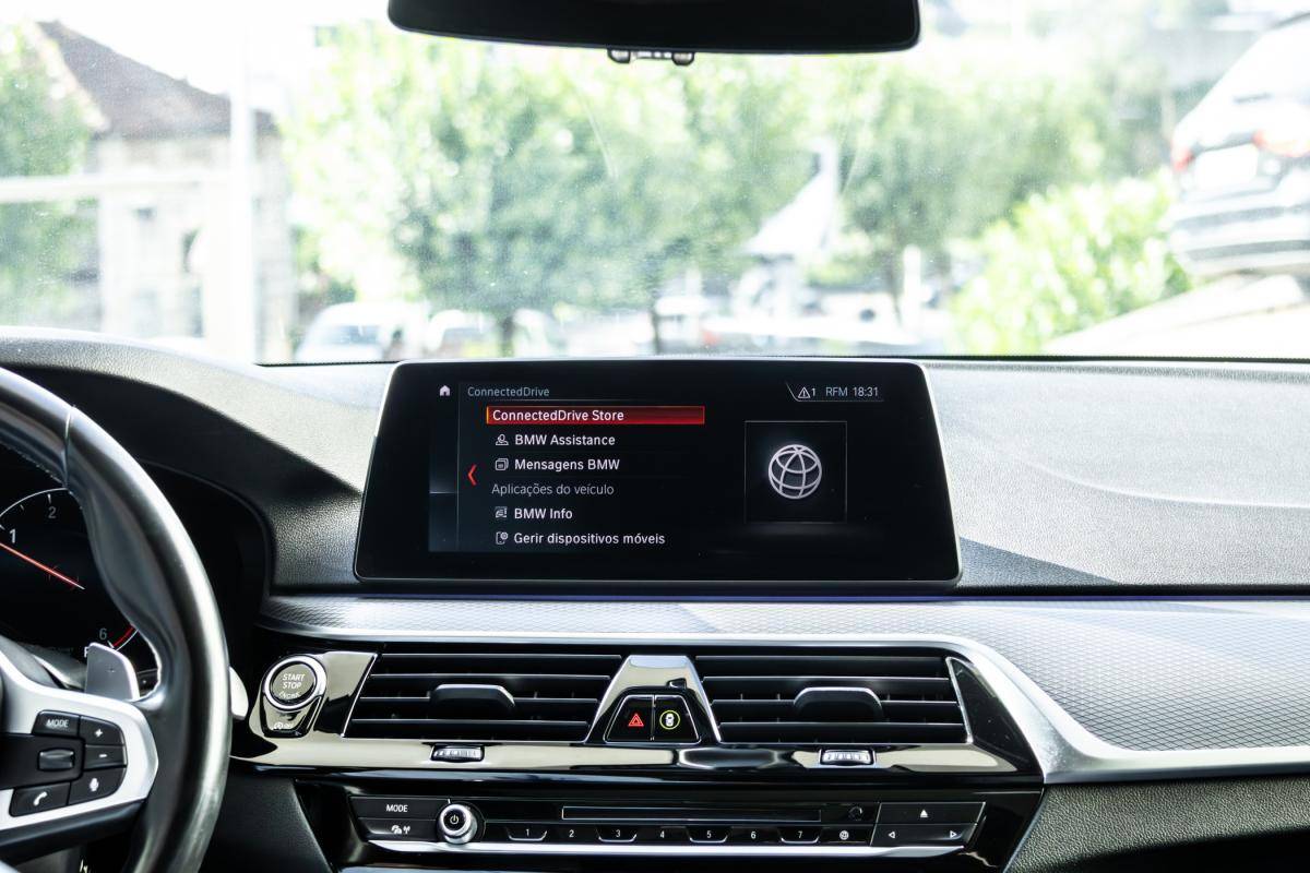 bmw-serie-5-2018-diesel-2993cc