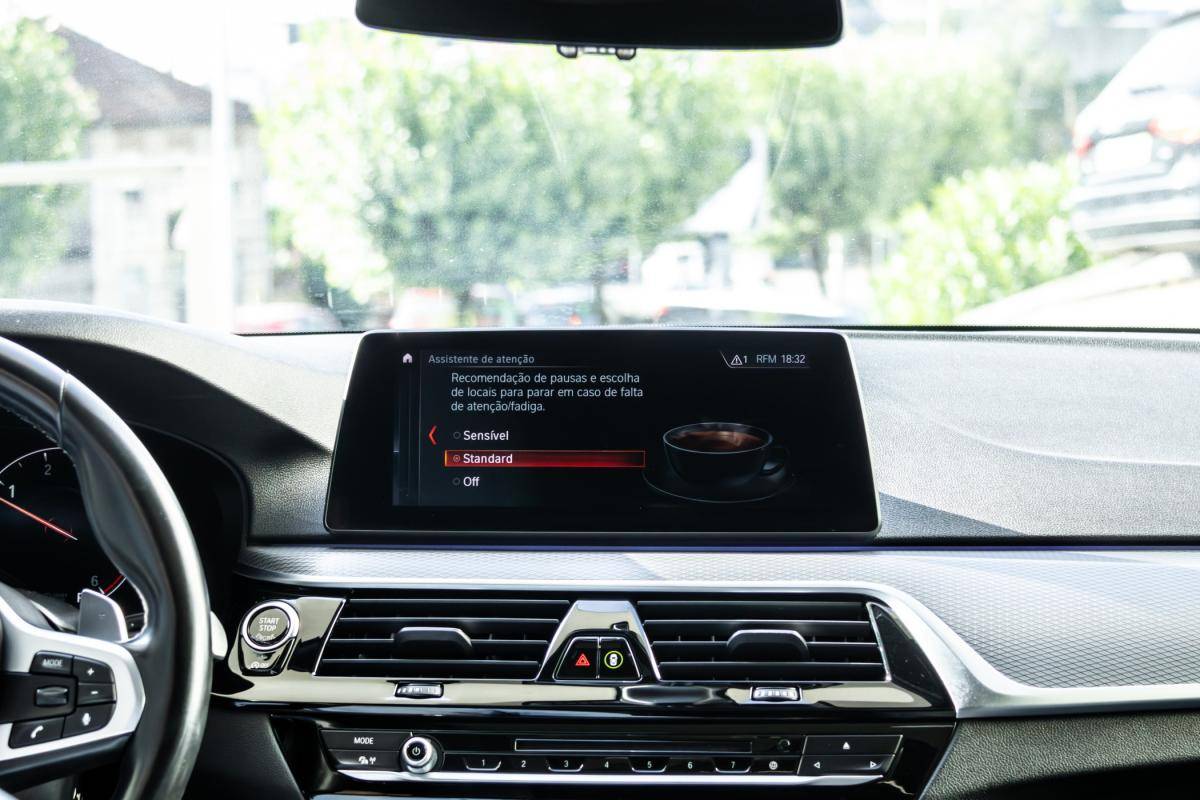 bmw-serie-5-2018-diesel-2993cc
