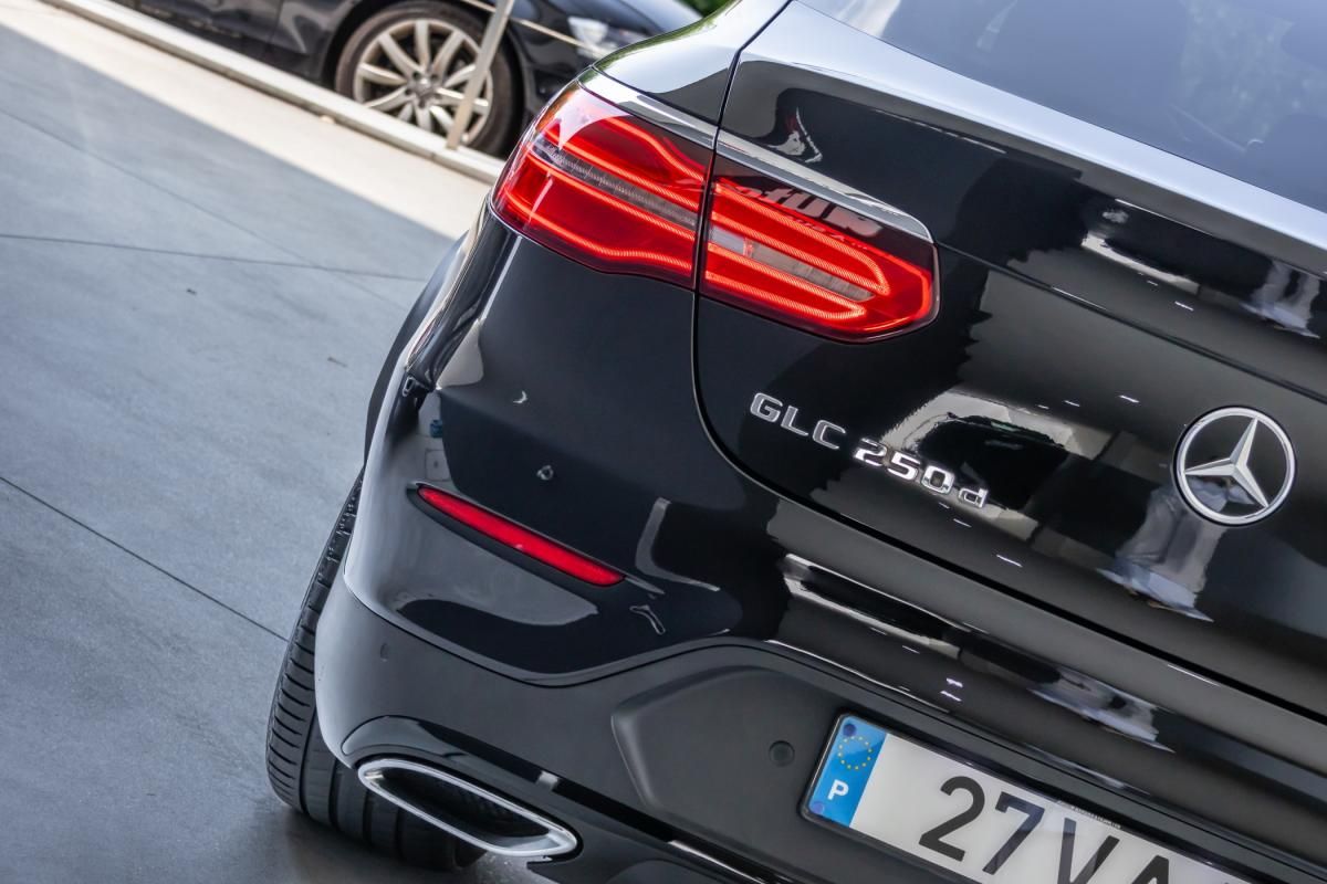 mercedes-benz-glc-2018-diesel-2143cc